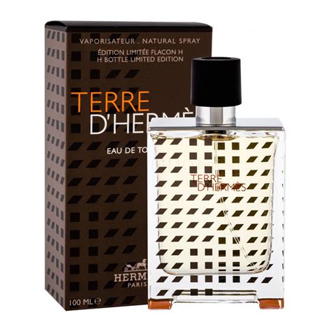 flaconi hermes herren|Terre d'Hermes Flacon H 2019 Eau de Toilette Hermès for men.